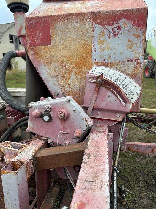 Продам сівалку Becker Aeromat 12