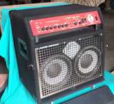 Amp de Baixo SWR Super Red Head