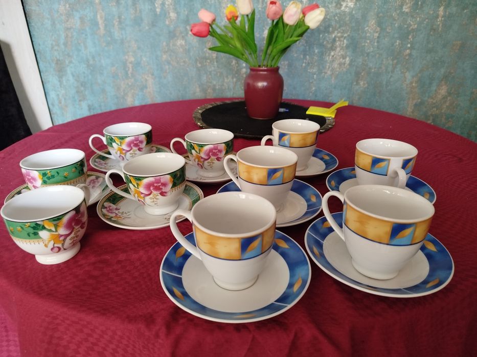 Zestawy filiżanek porcelanowych