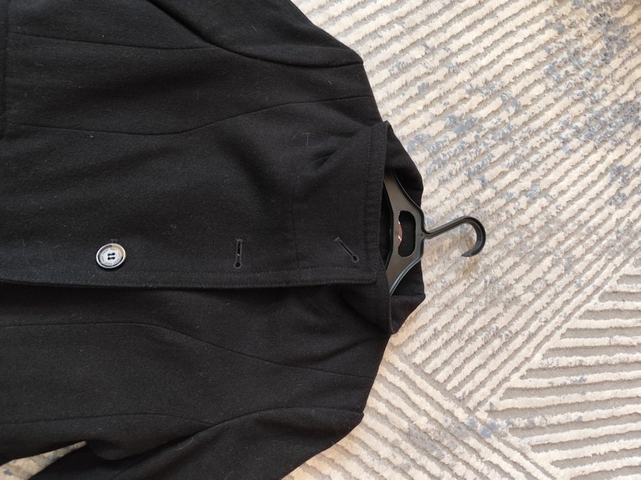 Elegancki, wełniany czarny płaszcz Next r.40