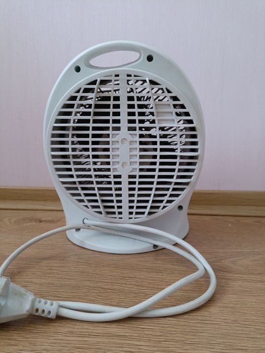 Тепловентилятор дуйчик обігрівач
