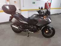 Honda NT 1100 (3 malas)