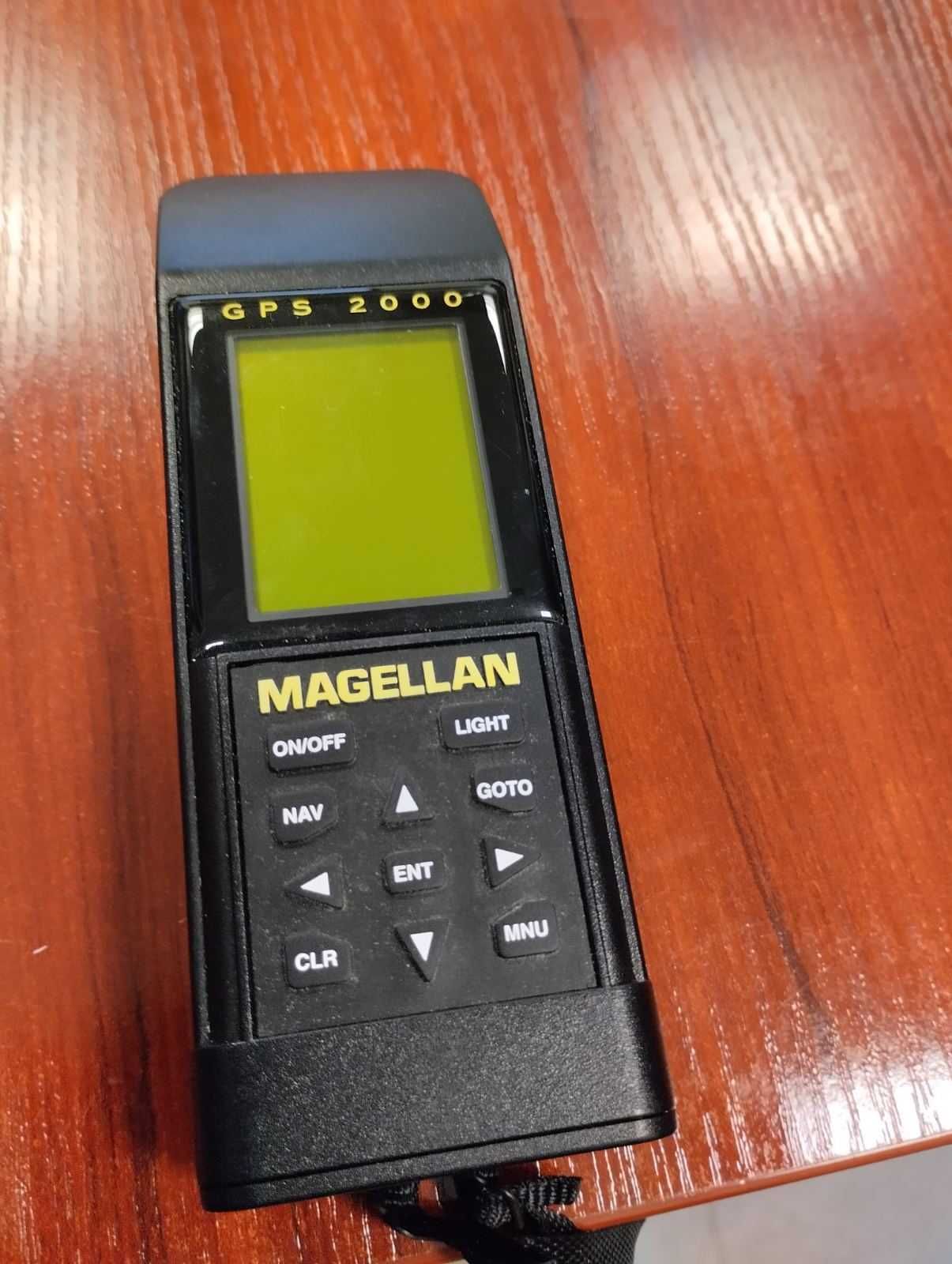 GPS Magellan 2000