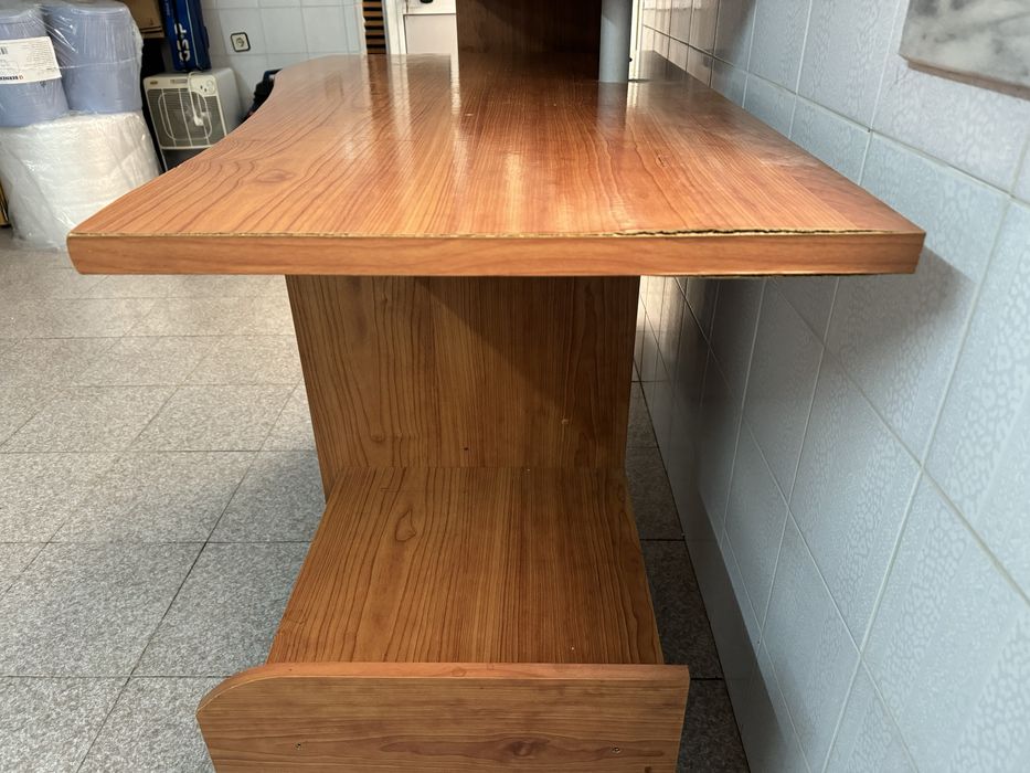 Secretária para computador