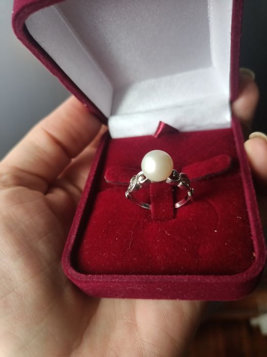 Серебряный набор с натуральным жемчугом