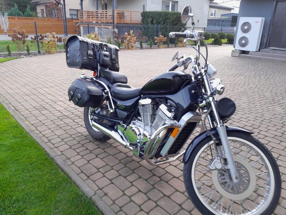 Suzuki intruder 805 cm3