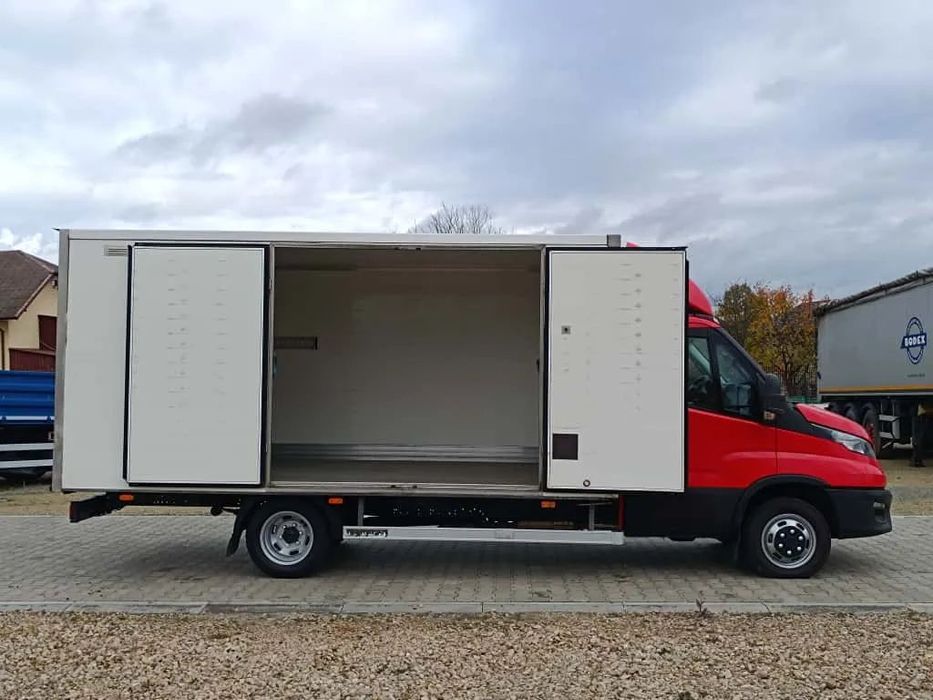 Iveco Daily 50c16 60c15 65c17 70c17 72c18 | DMC 3.5T | Kontener |  Bardzo Dobry Stan, Kontener, Więcej samochodów w ofercie.