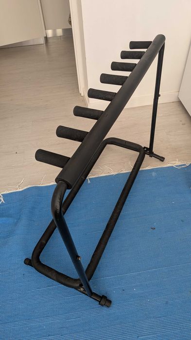 Suporte para 7 guitarras