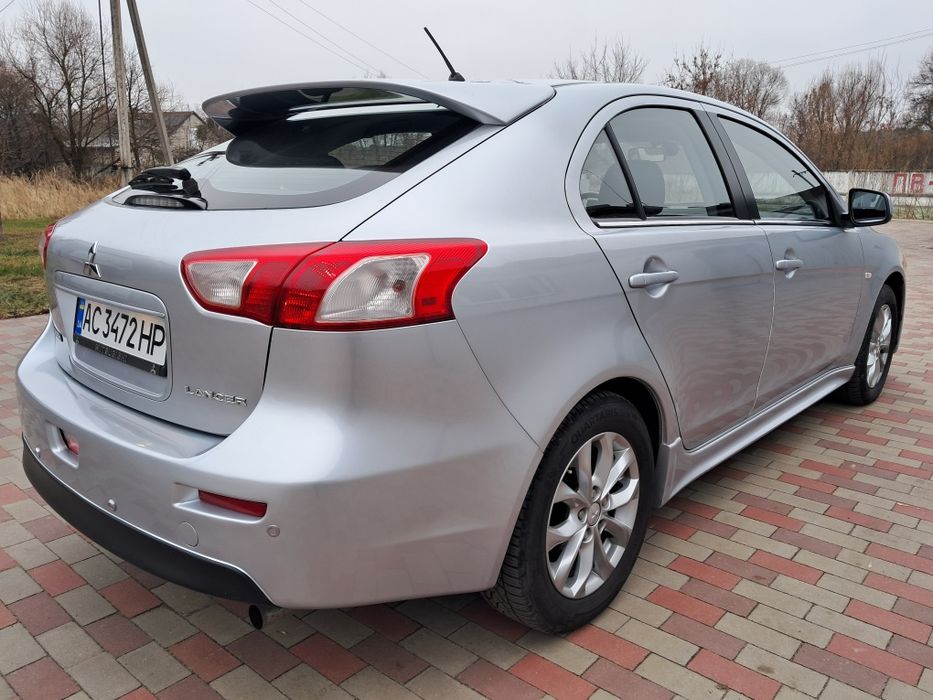 Mitsubishi Lancer 10