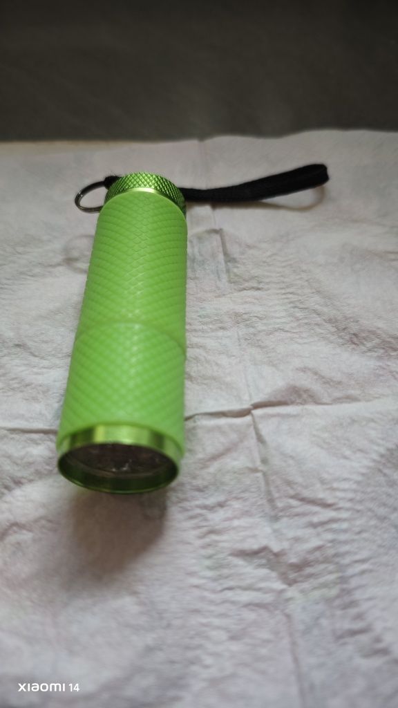 Latarka UV, 9 LED