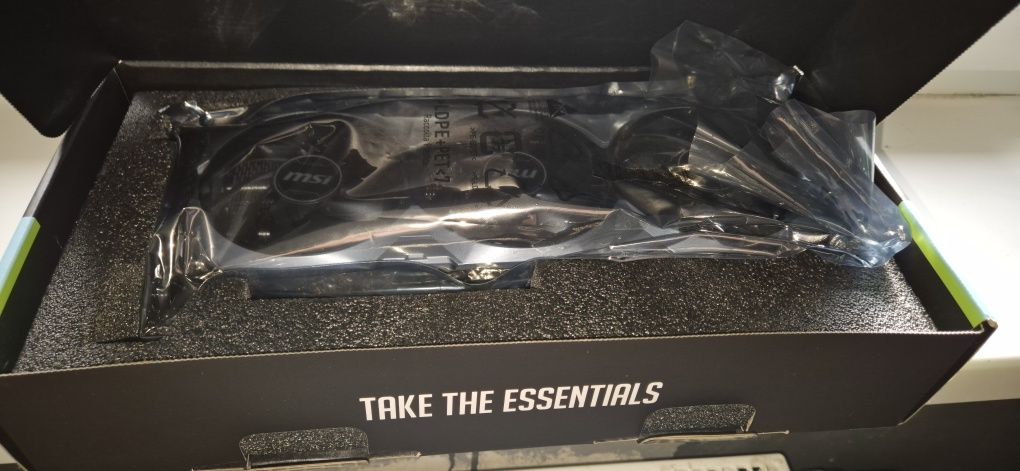 Karta graficzna RTX MSI 4060 TI OVERCLOCKED