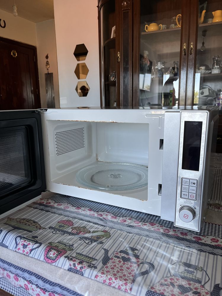 Microondas e grill