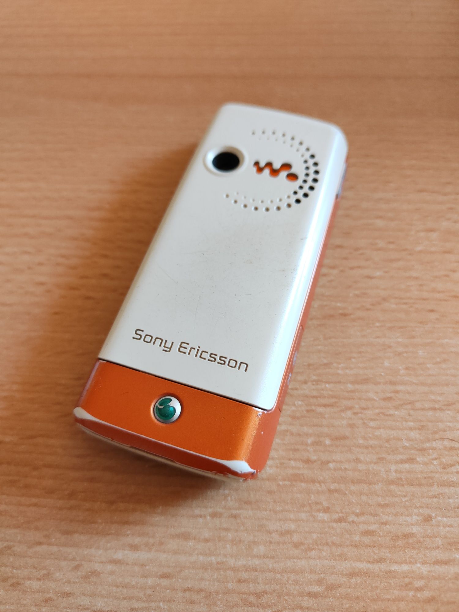 Telefon Sony Ericsson W200i