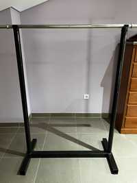 Suporte para barra de musculação