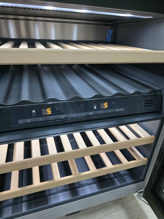 Топ винна шафа Мілє KWT6321 Як нова Під стільницю 2024р