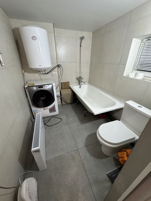 Оренда будинку біля річки , лісу. Центр