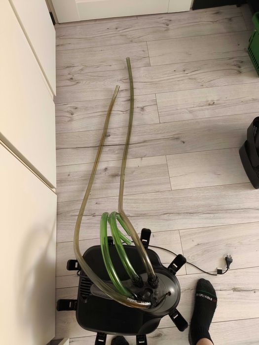 akwarium 240 l z klapa I dwoma lampami ledowymi (bez niczego)