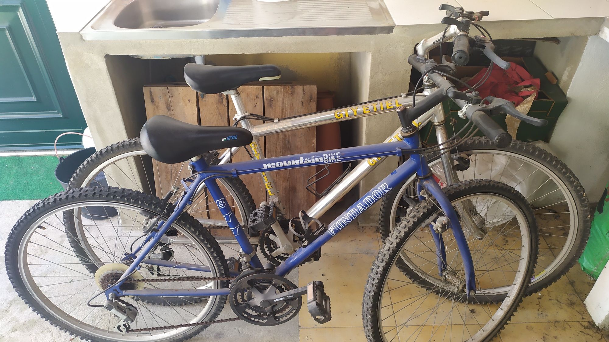 Bicicleta BTT Azul