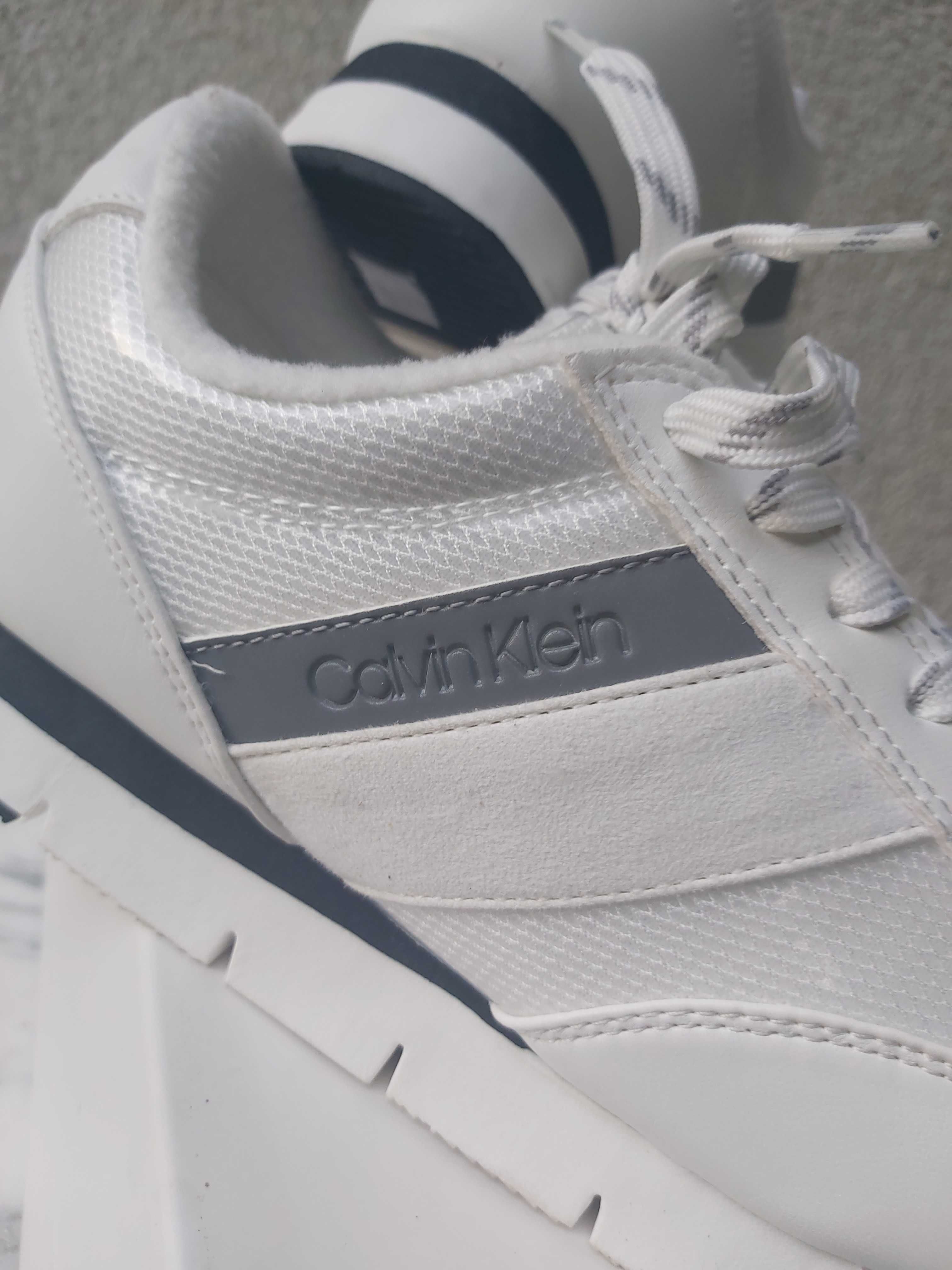 Nowe oryginalne sneakersy Calvin KLEIN tea low 38m białe trampki