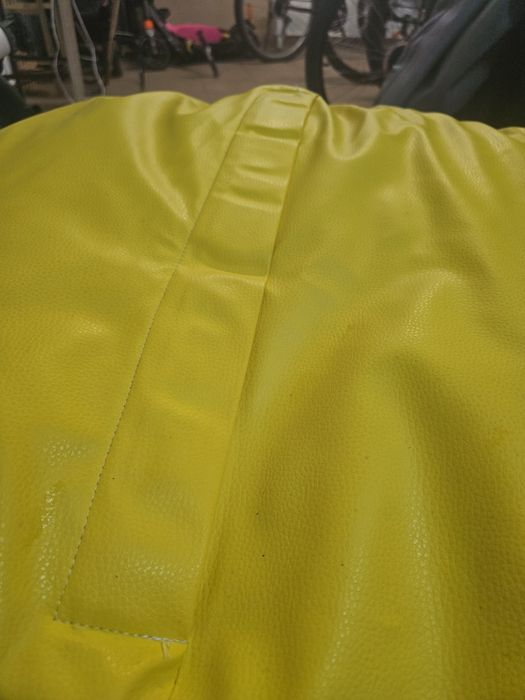 Pufa stan bardzo dobry