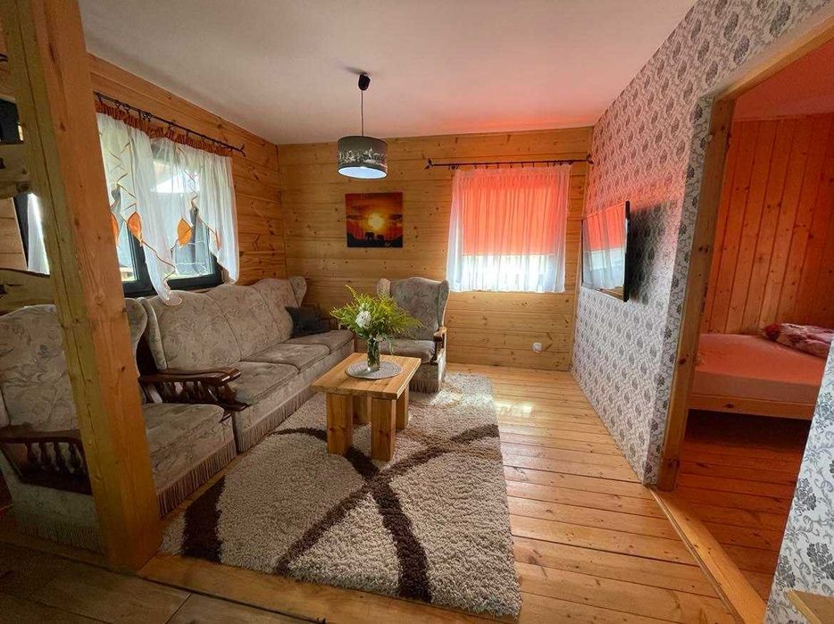 Całoroczny dom nad jeziorem, bania, jacuzzi, własna linia brzegowa