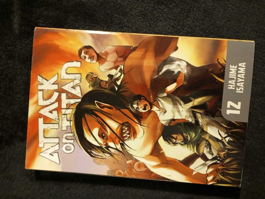 attack on titan vol 12