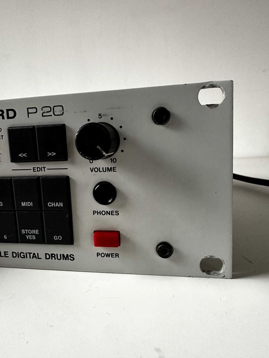 Dynacord P20 - moduł perkusyjny vintage + 6 kartridgy!
