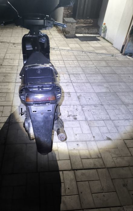 Продам скутер Сузуки сепия зз