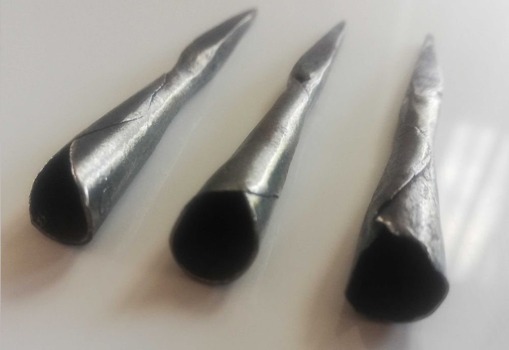 Groty do strzał drewnianych kute stalowe łuk