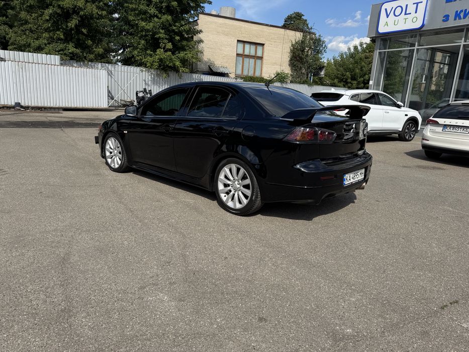 ДО КІНЦЯ МІСЯЦЯ ЗА 8000 Lancer x  2.0 турбо полный привод ralliart