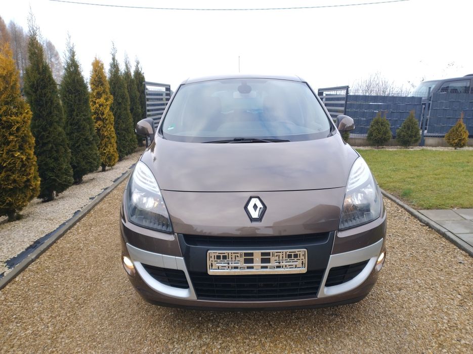Renault Scenic 2011 1.6 16V 110 KM 6-biegów 150 tyś KM.