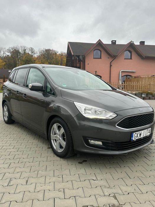 Ford Grand C-Max. Bogata wersja