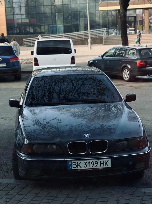 Продам беху е39 2,5 дизель