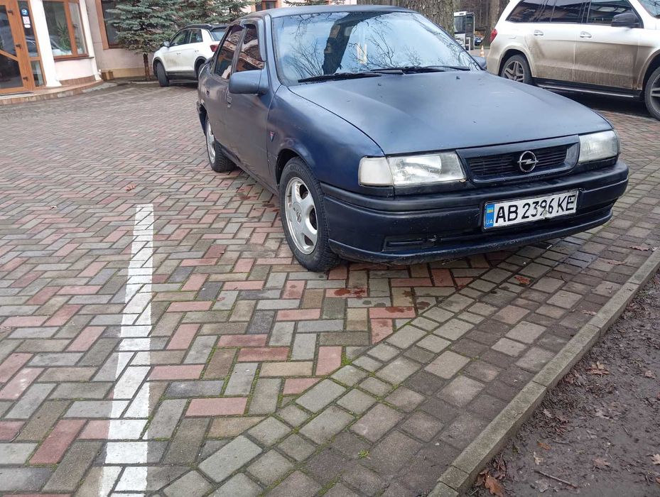 Опель вєктра А газ бензин