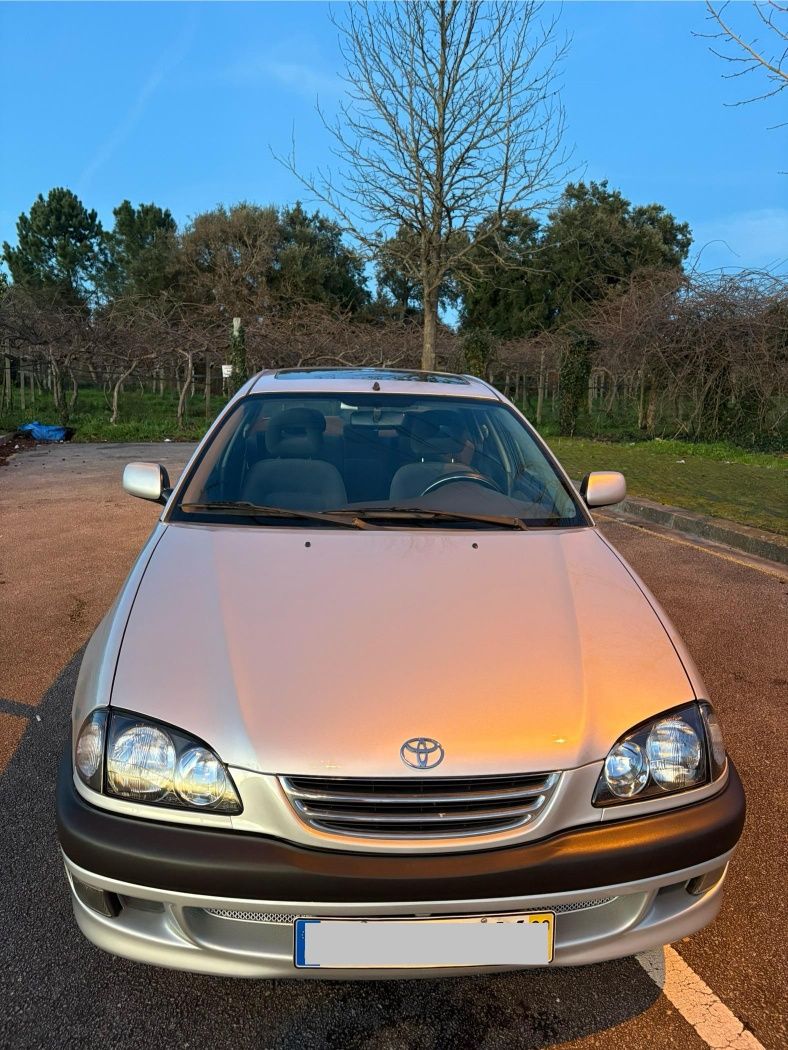 Toyota Avensis T22 1.6 110cv