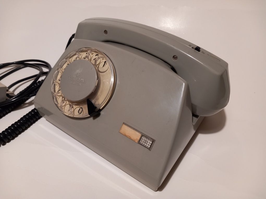 Telefon Atos z lat 80-tych