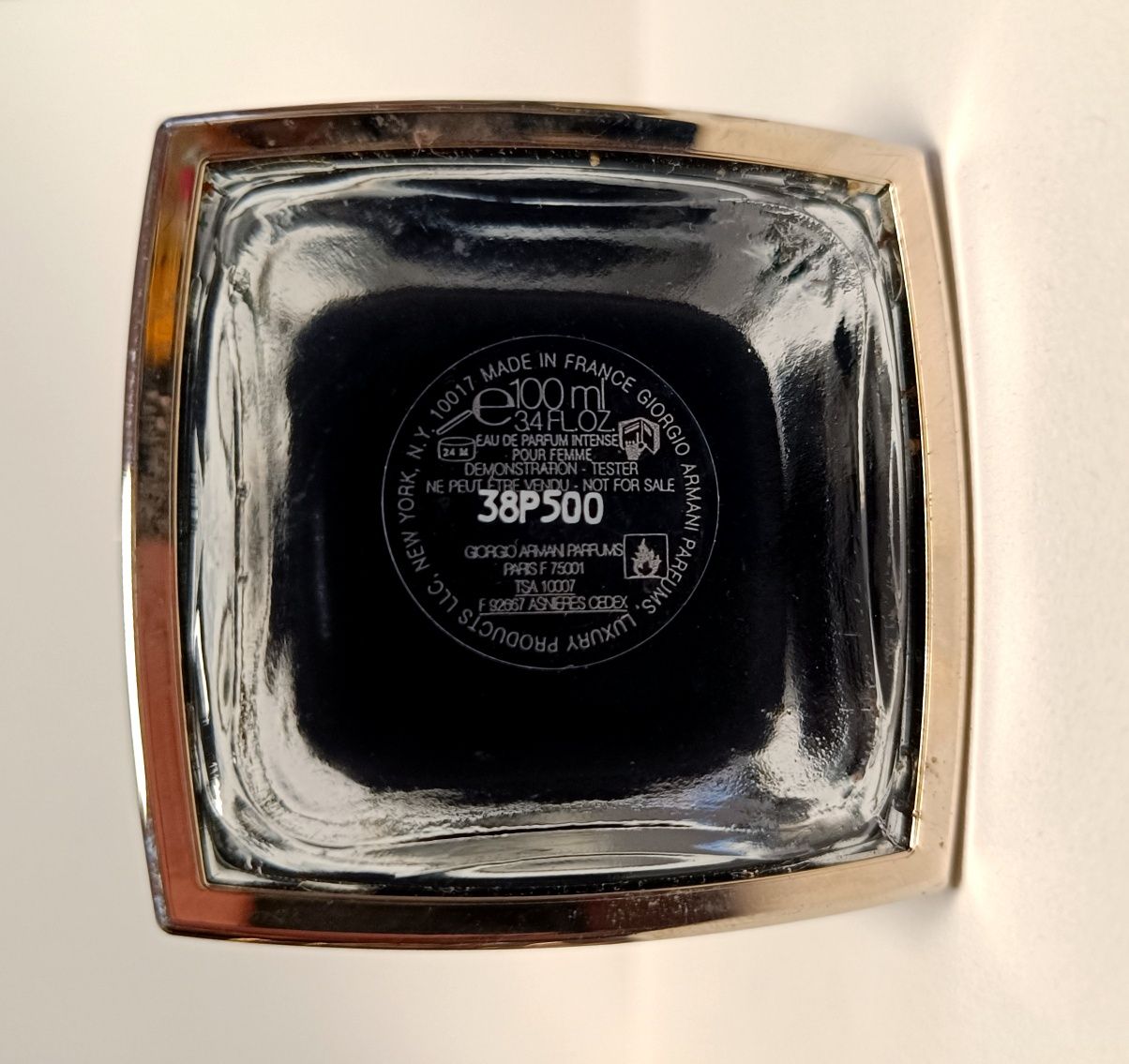 Flakon po perfumach Giorgio Armani Si intense 100 ml