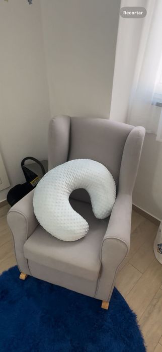 Poltrona de amamentação