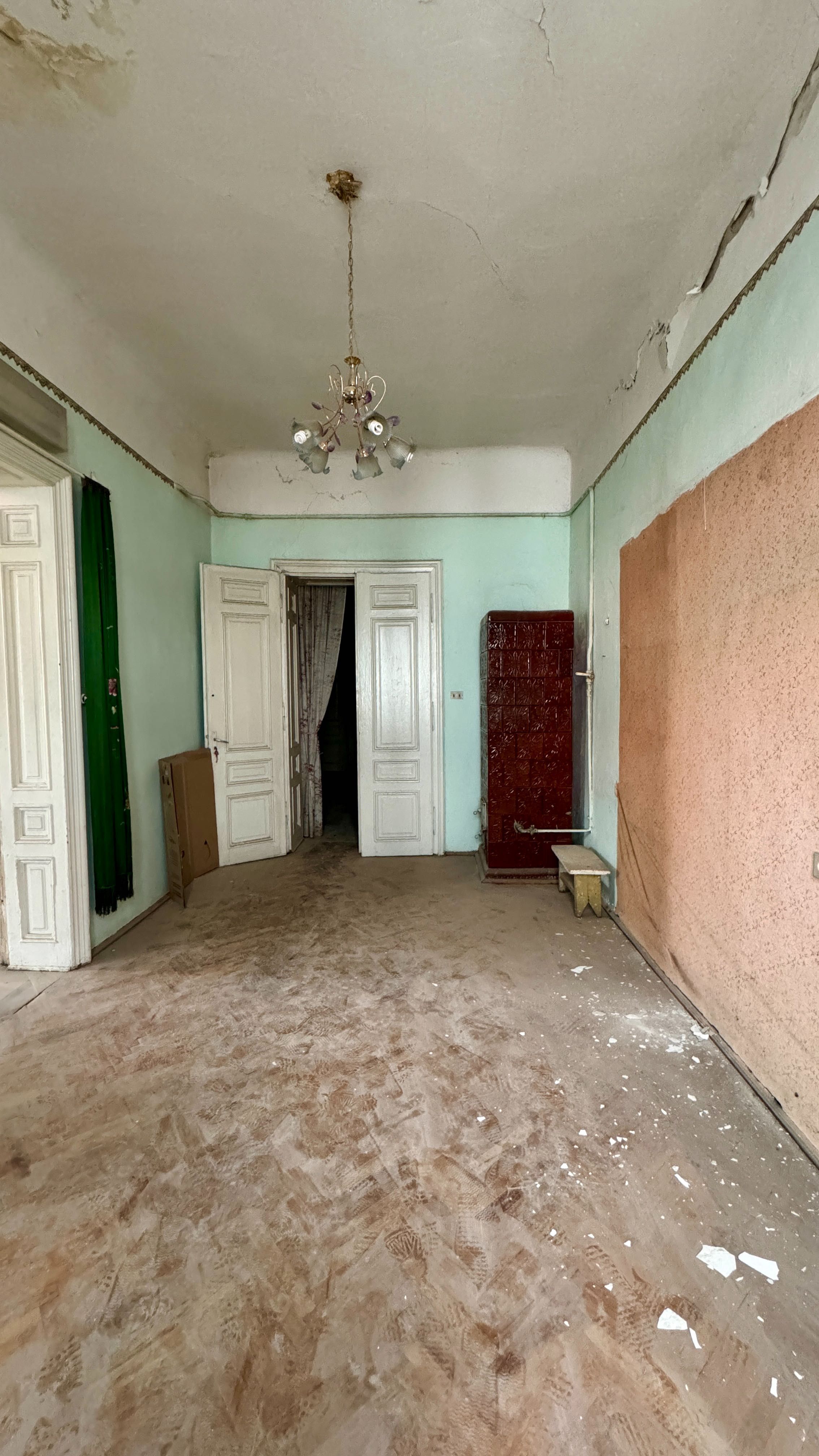 2 кімнатна квартира в центрі вул.Дністровська можливо під комерцію