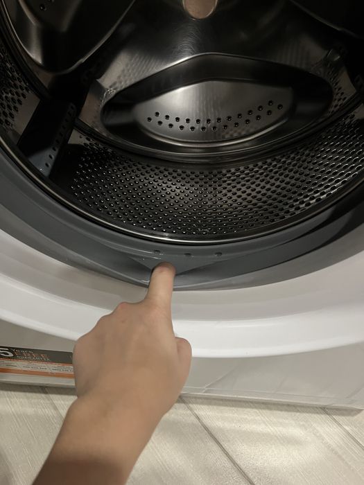 Пральна машина Indesit