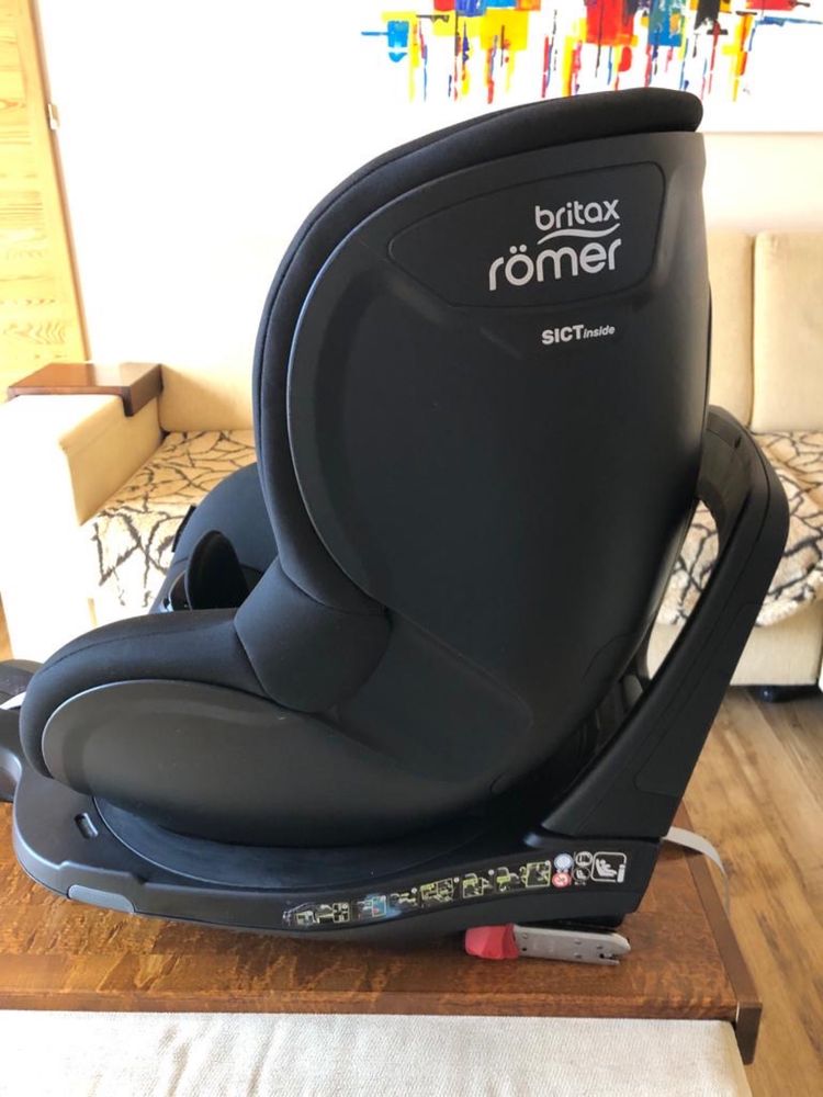 Fotelik isofix Britax Romer Dualfix M i-Size + mata na siedzenie