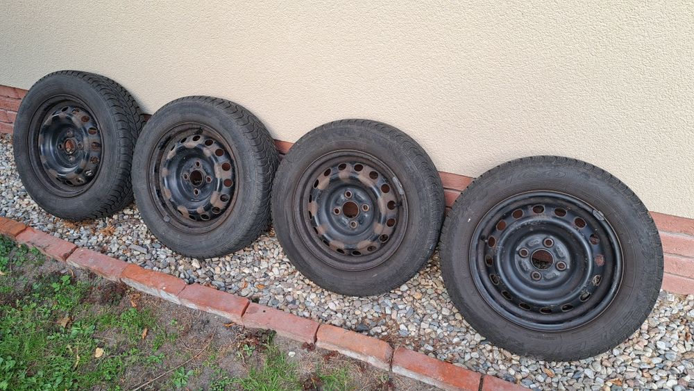 Felgi z oponami 165/70 R14 Toyota Yaris