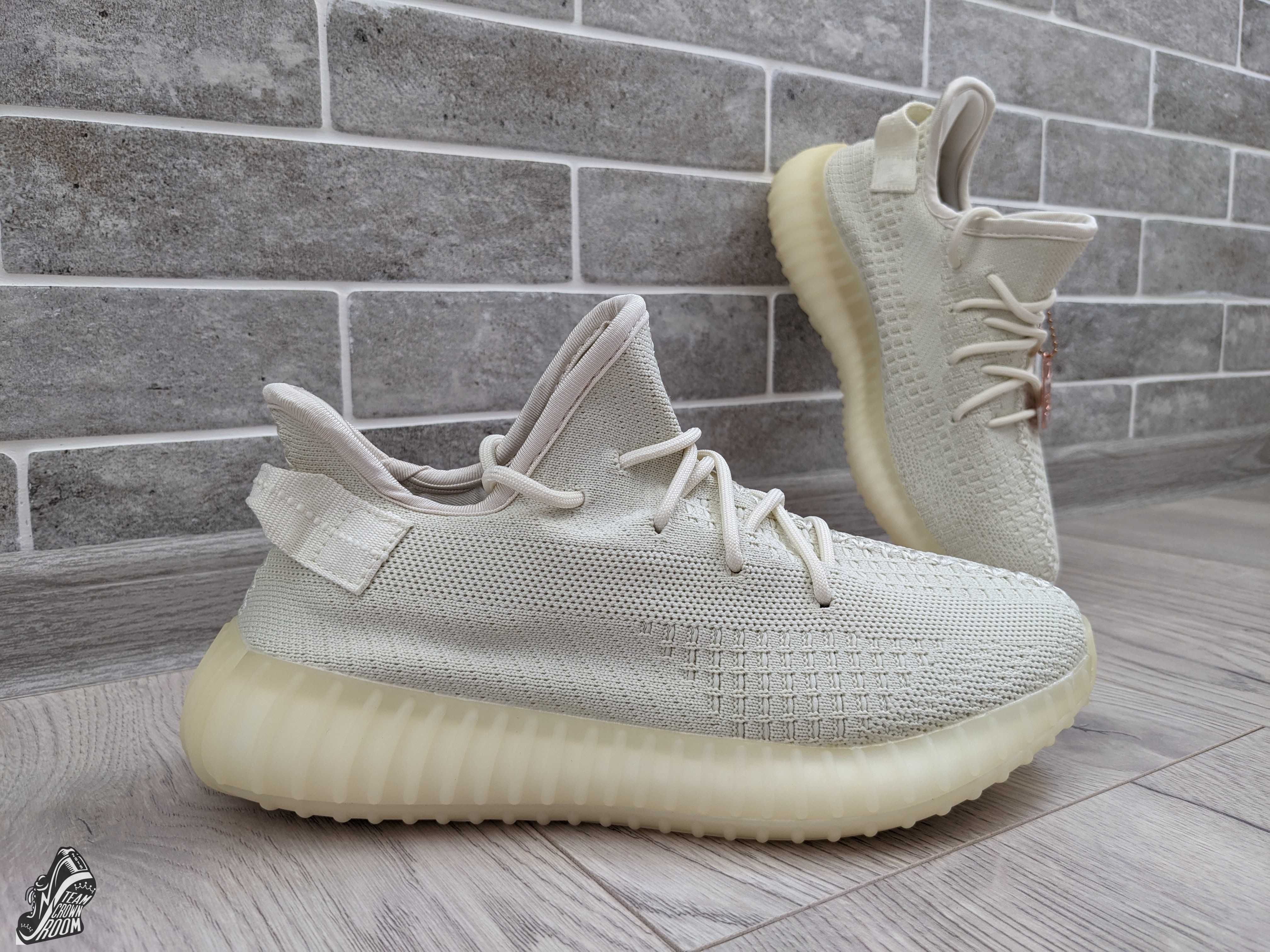 Кроссовки Adidas Yeezy Boost 350 \ Адидас изи буст 350 \ изики \ 36,37