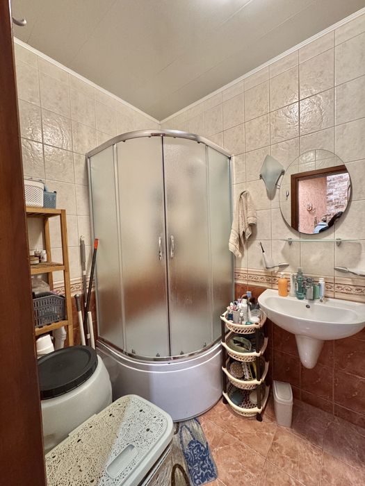 Центр, Семинарская, Двухкомнатная квартира, сталинка, есть видео