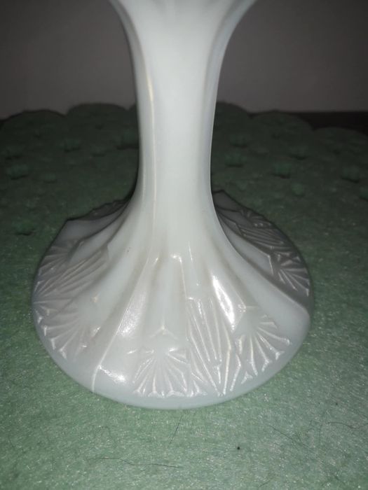 Cukiernica pucharek wachlarze biel lattimo Ząbkowice