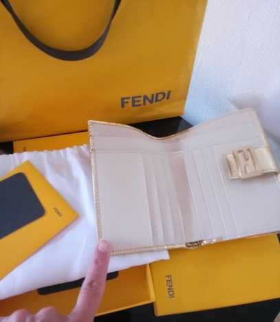 Portfel Fendi Gold Zucca Canvas