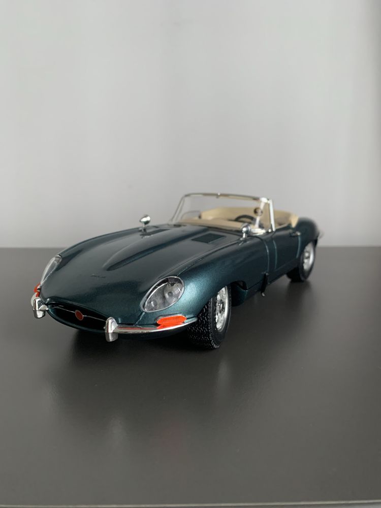 Jaguar e-type 1:18 bburago tuning