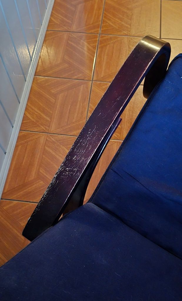 Fotel bujany, nowoczesny.