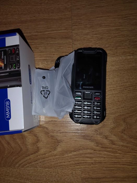 Telefon MAXCOM MM918. 4 G.