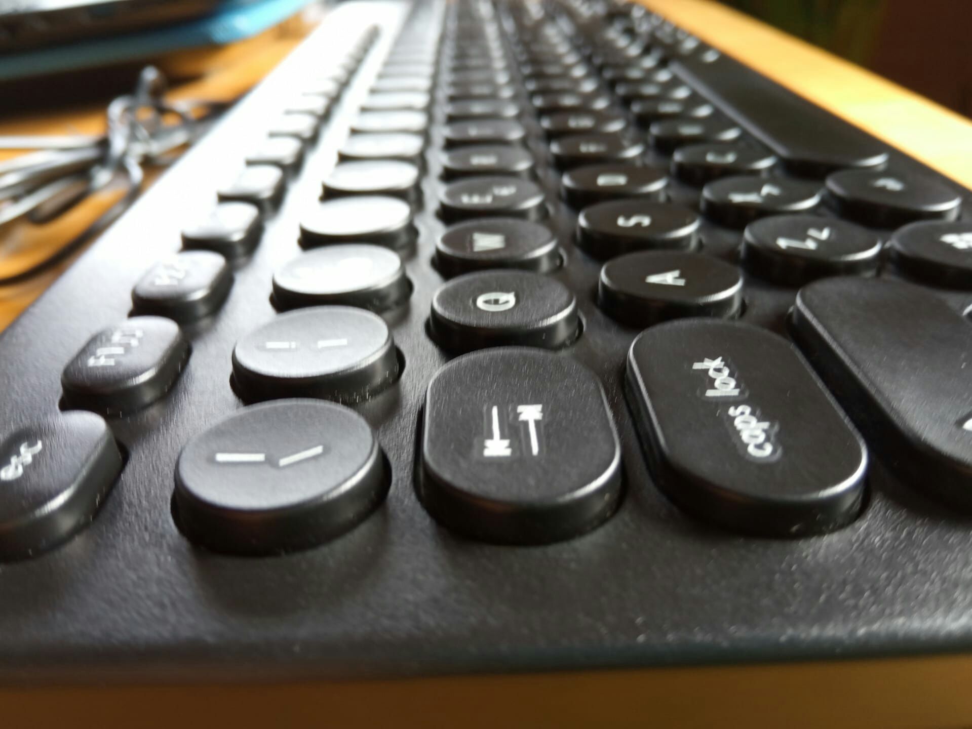 Teclado Trust: com teclas redondas